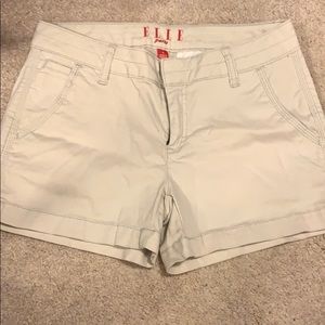 Elle shorts
